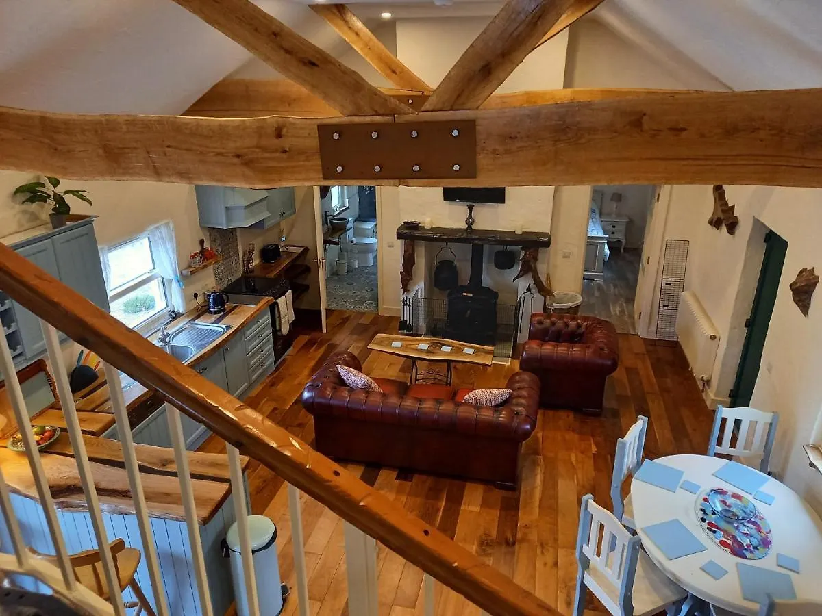 Mary\'S Bespoke Cottage location